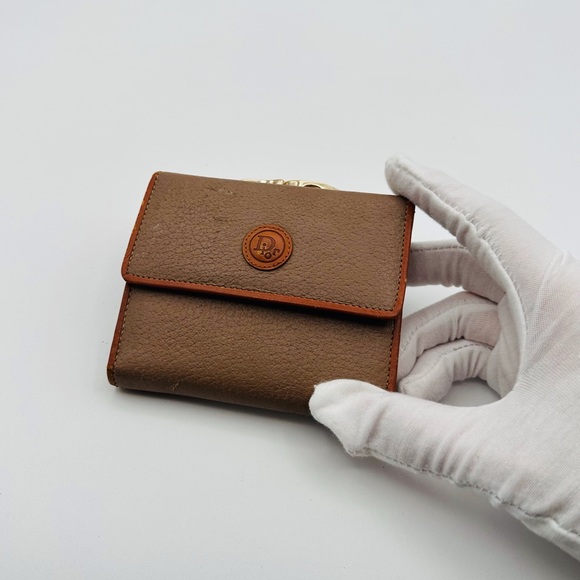 Dior Vintage Leather Wallet - Picture 2 of 9
